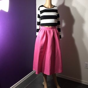 Crop top skirt set. Adorable